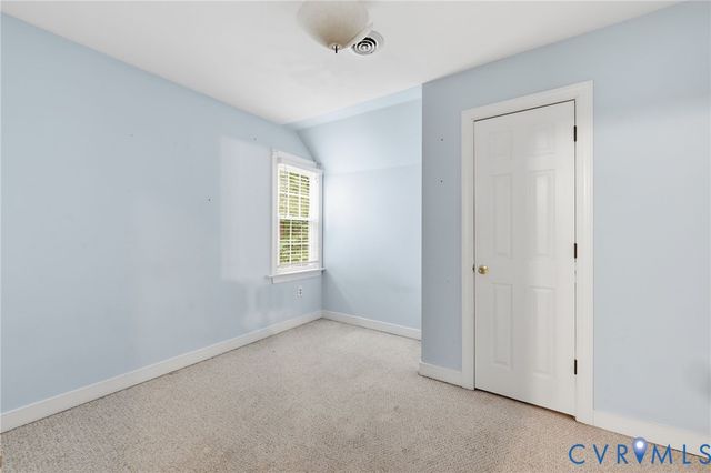 2450 Hillstream Dr, Rockville, VA 23146