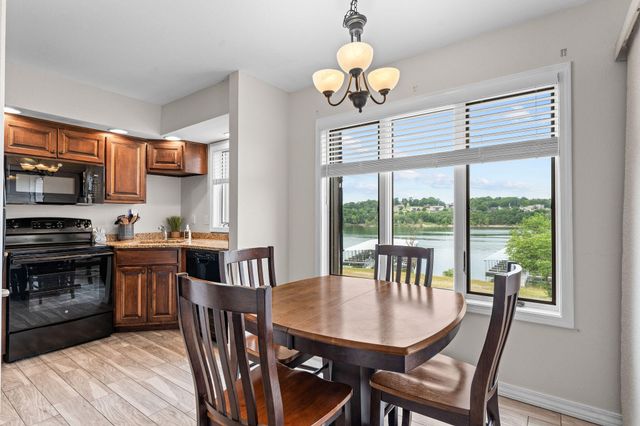 361 Anchors Point Lane Unit 301, Kimberling City, MO 65686