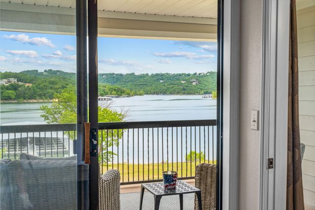 361 Anchors Point Lane Unit 301, Kimberling City, MO 65686