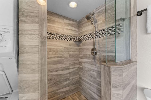 361 Anchors Point Lane Unit 301, Kimberling City, MO 65686