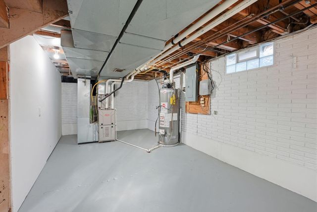 11774 Kennington Square E, Pickerington, OH 43147