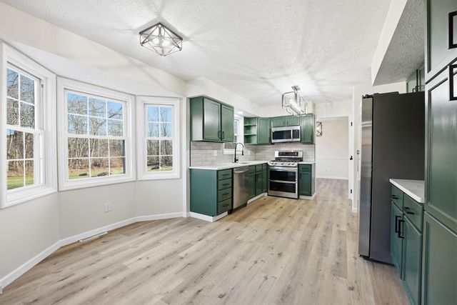 11774 Kennington Square E, Pickerington, OH 43147