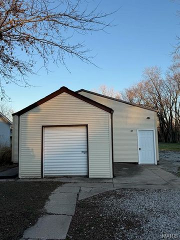 4506 Drda Lane, Edwardsville, IL 62025