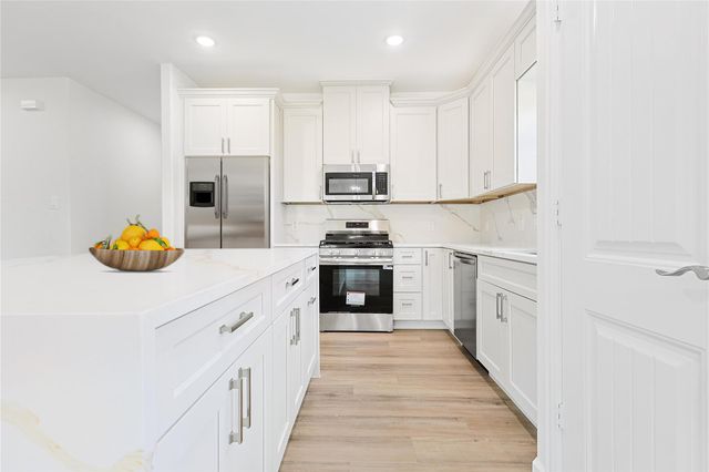 2317 Cedar Street, Pearland, TX 77581