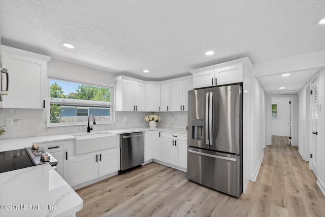 401 SKATE Road, Atlantic Beach, FL 32233