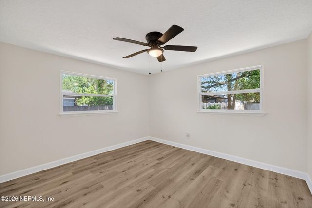 401 SKATE Road, Atlantic Beach, FL 32233