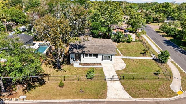 401 SKATE Road, Atlantic Beach, FL 32233