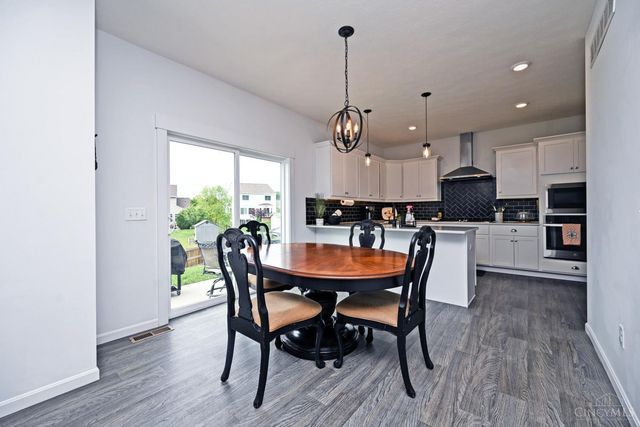 1155 Silversmith Way, Lebanon, OH 45036