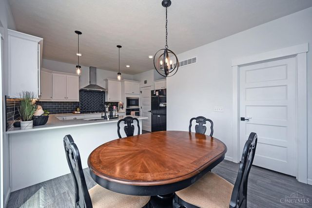 1155 Silversmith Way, Lebanon, OH 45036