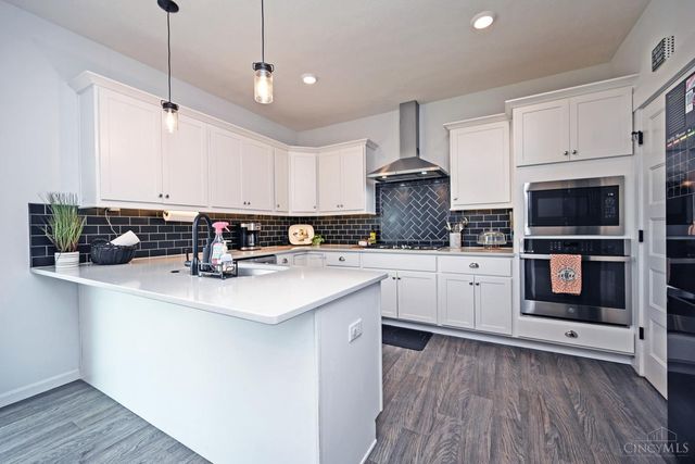 1155 Silversmith Way, Lebanon, OH 45036
