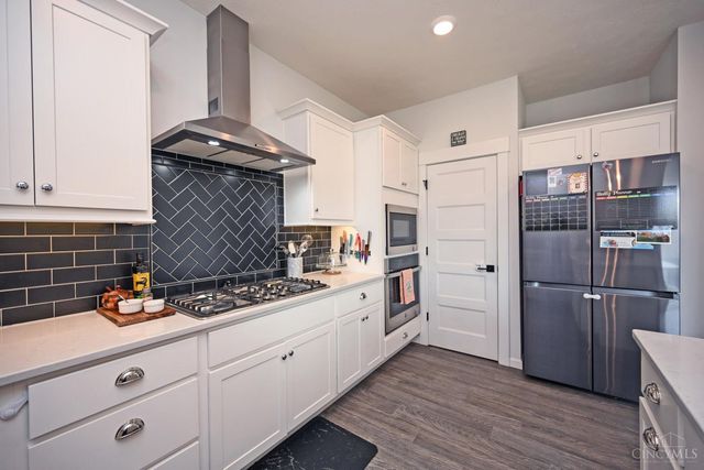 1155 Silversmith Way, Lebanon, OH 45036