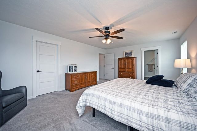 1155 Silversmith Way, Lebanon, OH 45036