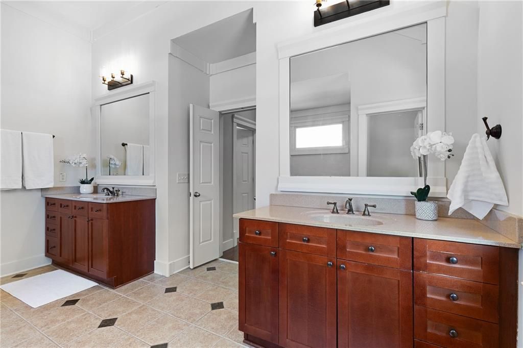 Image 22 of property listing at 161 Stillwater Lane, Dallas, GA 30132