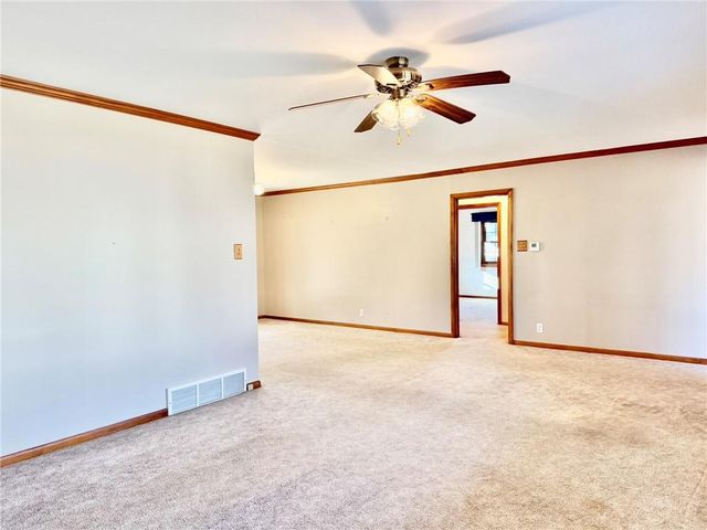 320 W Torrance Street, Maryville, MO 64468