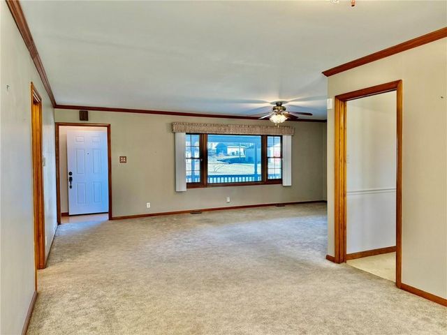 320 W Torrance Street, Maryville, MO 64468