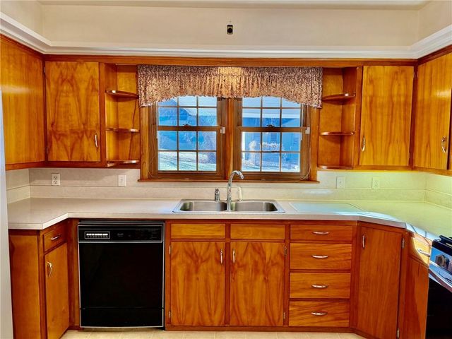 320 W Torrance Street, Maryville, MO 64468