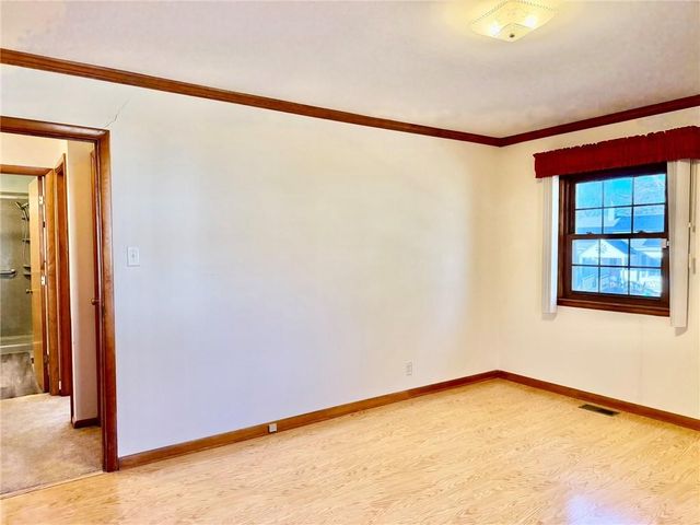 320 W Torrance Street, Maryville, MO 64468