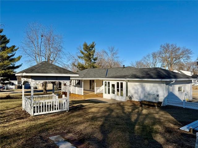 320 W Torrance Street, Maryville, MO 64468