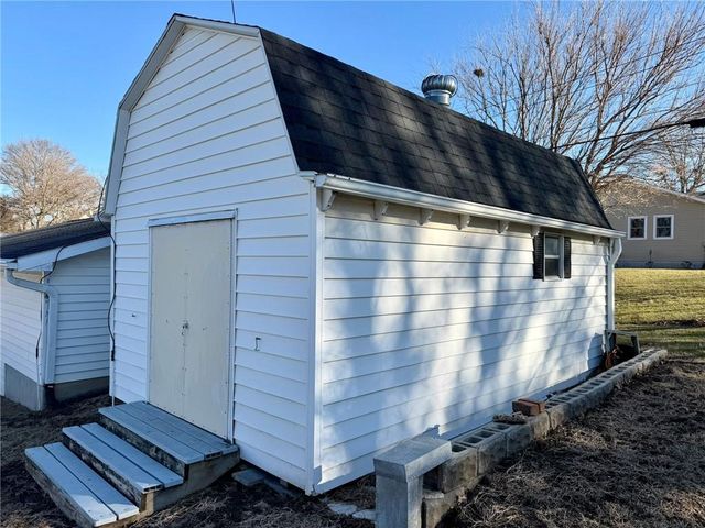 320 W Torrance Street, Maryville, MO 64468