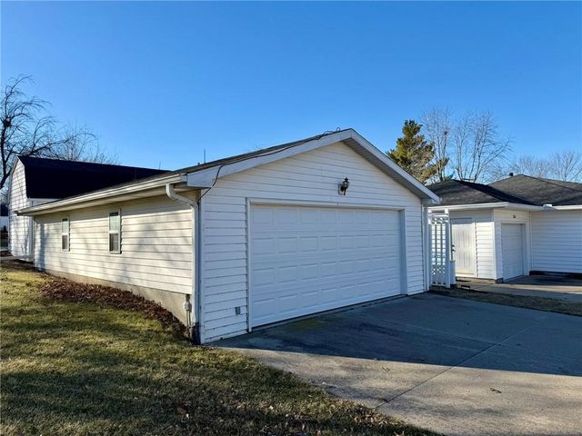 320 W Torrance Street, Maryville, MO 64468