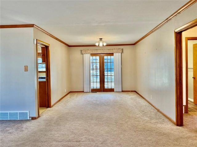 320 W Torrance Street, Maryville, MO 64468