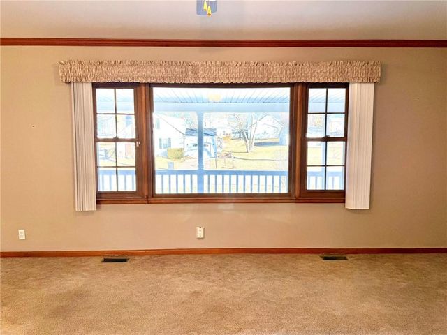 320 W Torrance Street, Maryville, MO 64468