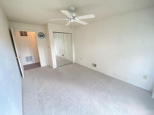 31 Dartmouth Way, North Brunswick, NJ 08901