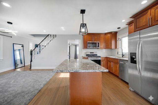 3322 N Pittsburgh Avenue, Chicago, IL 60634