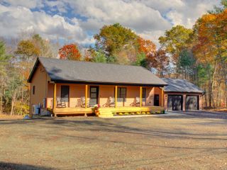 850 Brook Road, Hampton, CT 06247