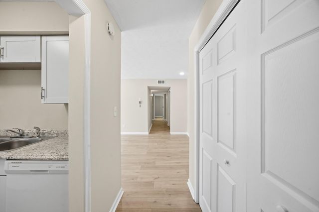 175 Malabu Drive 8, Lexington, KY 40503