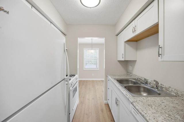 175 Malabu Drive 8, Lexington, KY 40503