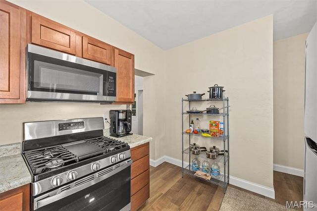 109 N Oak Street, Belleville, IL 62220