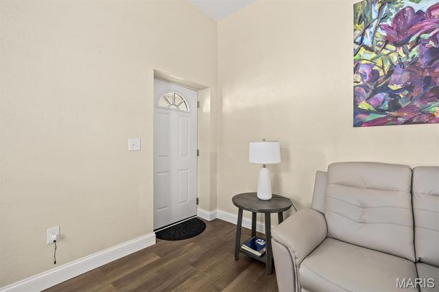 109 N Oak Street, Belleville, IL 62220