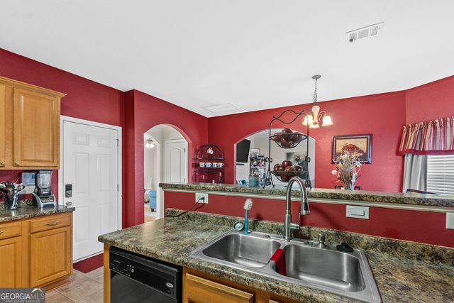 668 Manning Mill, Macon, GA 31216