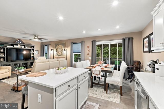 8934 PENRITH DR, Spotsylvania, VA 22551