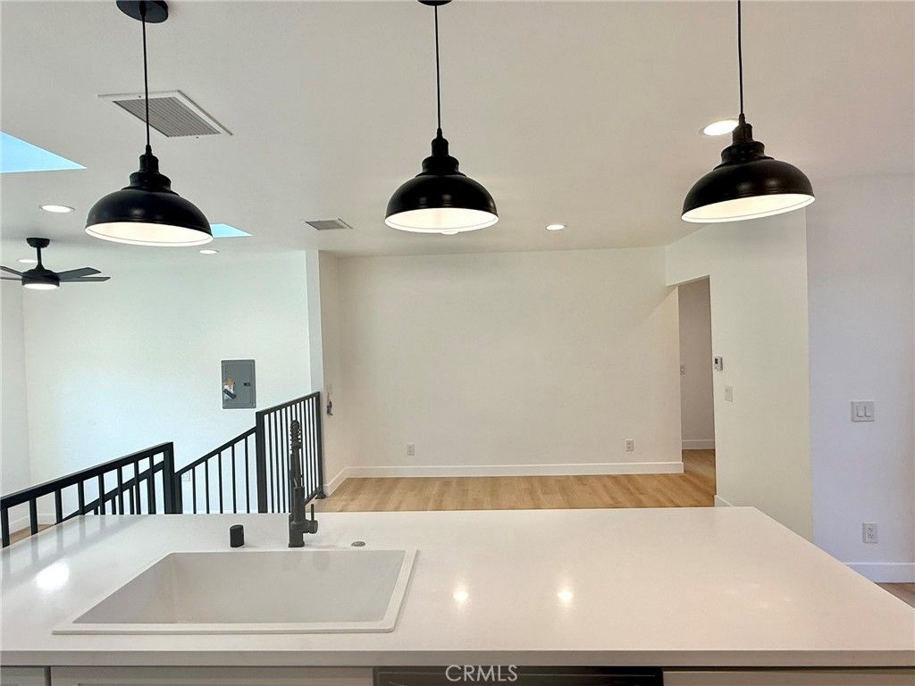 Image 38 of property listing at 16124 San Fernando Mission Blvd, Granada Hills, CA 91344