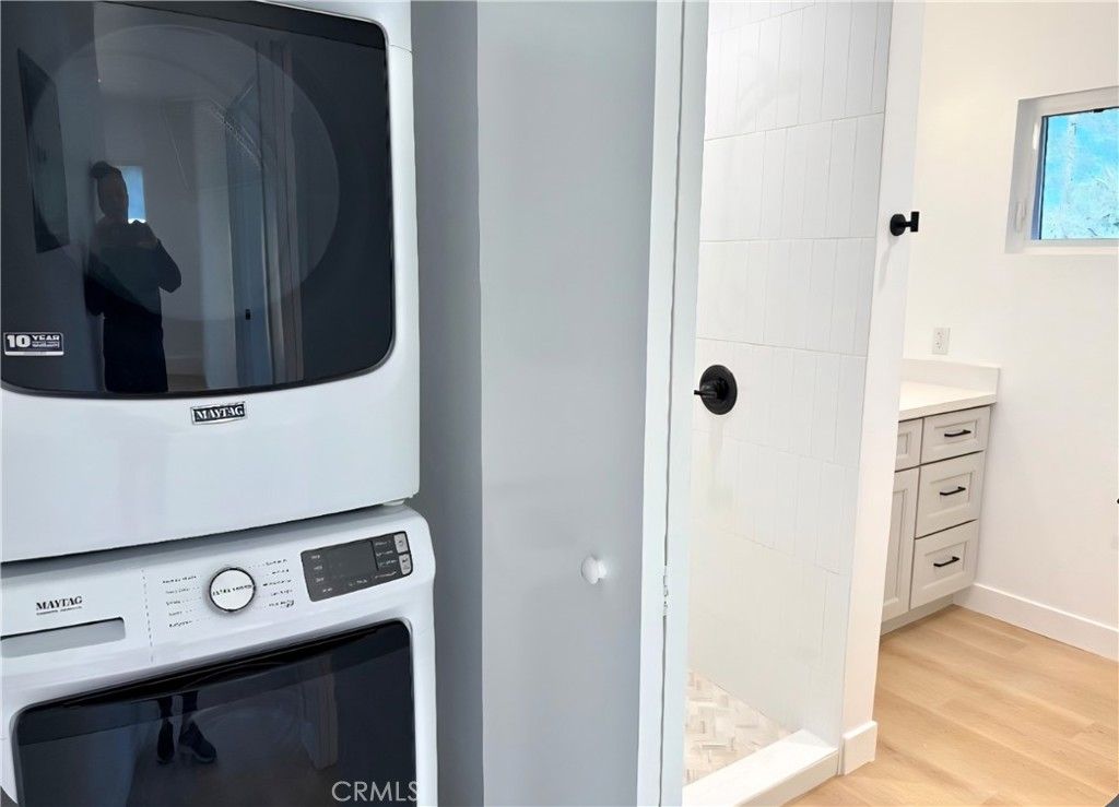 Image 53 of property listing at 16124 San Fernando Mission Blvd, Granada Hills, CA 91344