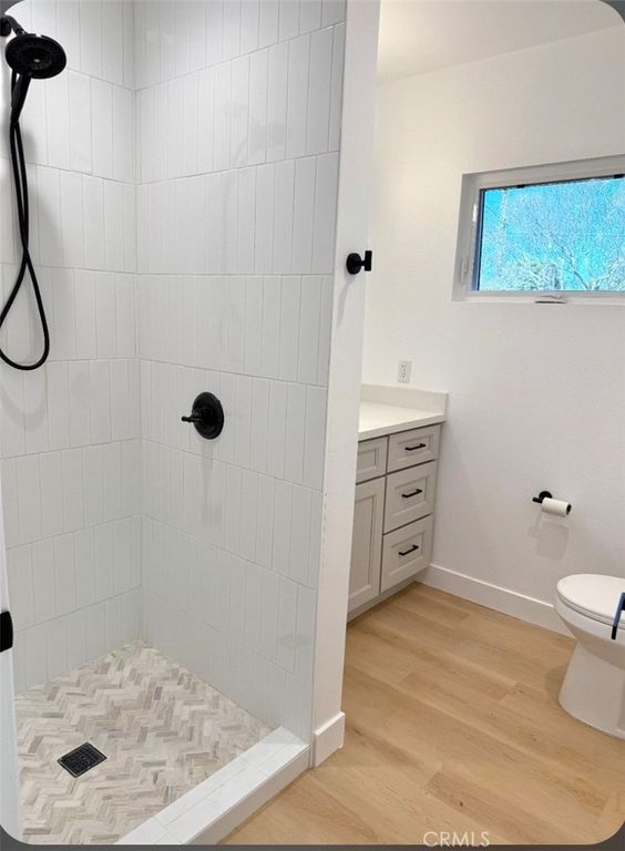 Image 54 of property listing at 16124 San Fernando Mission Blvd, Granada Hills, CA 91344