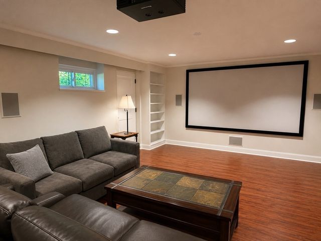 5 Philip Rd, Lexington, MA 02421