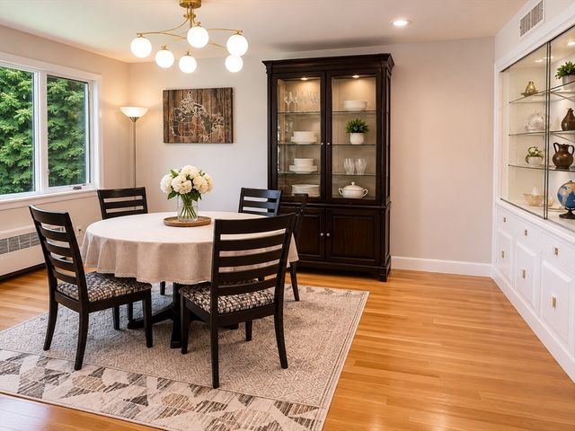 5 Philip Rd, Lexington, MA 02421