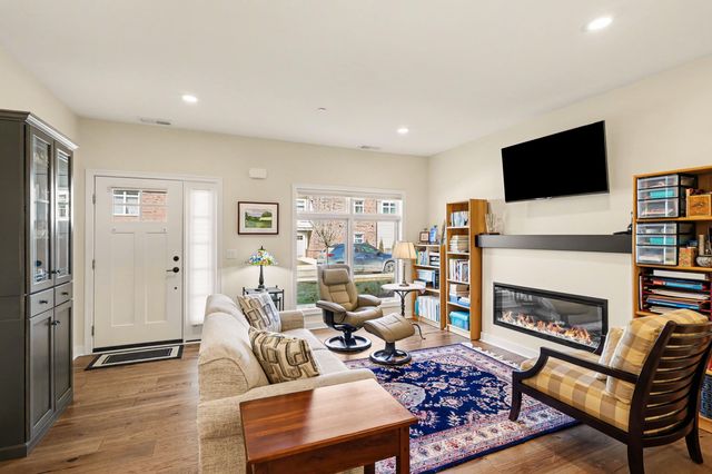 624 Boardwalk Lane, Dexter City, MI 48130