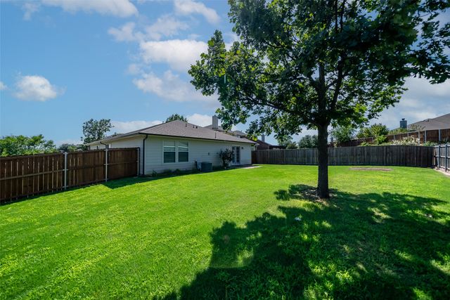 2002 Hickory Trail, Anna, TX 75409