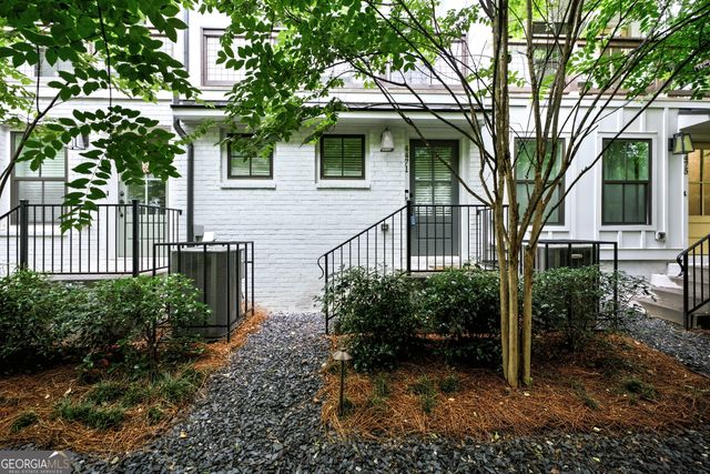 4471 Dandelion Lane, Atlanta, GA 30342