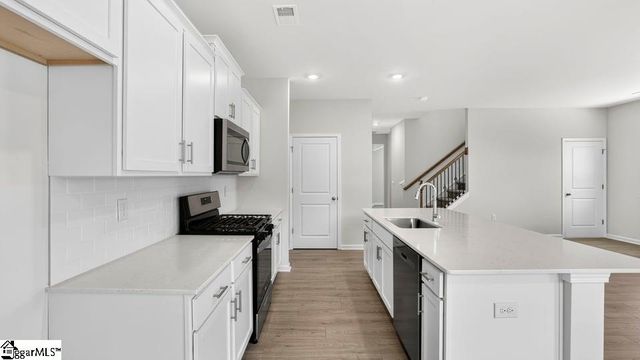 540 Landseer Drive, Landrum, SC 29356