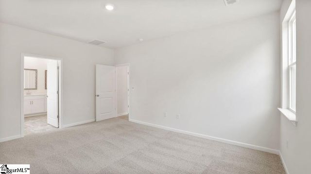 540 Landseer Drive, Landrum, SC 29356