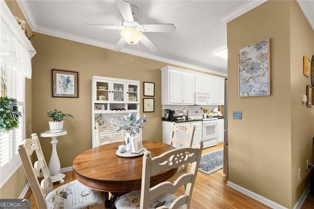 30 S Windsor Drive, Dawsonville, GA 30534