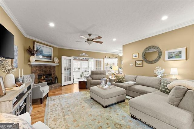 30 S Windsor Drive, Dawsonville, GA 30534