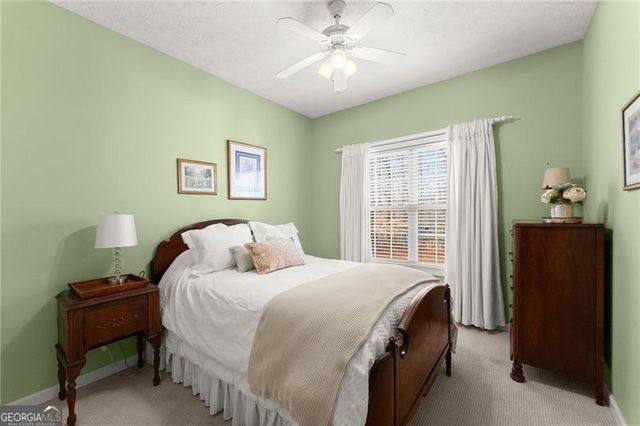 30 S Windsor Drive, Dawsonville, GA 30534