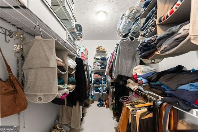 30 S Windsor Drive, Dawsonville, GA 30534