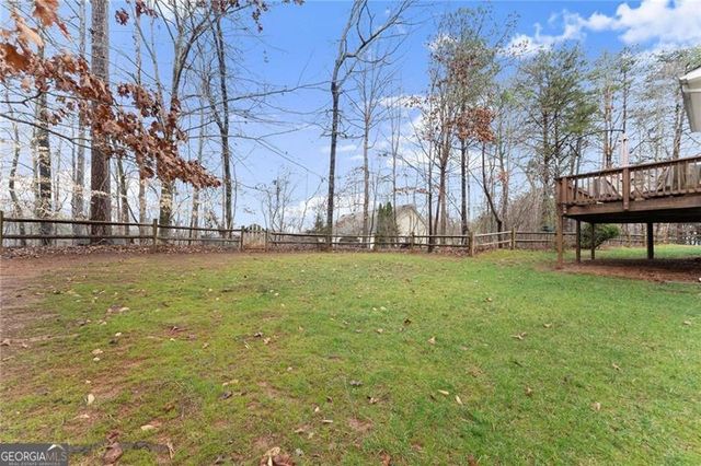 30 S Windsor Drive, Dawsonville, GA 30534